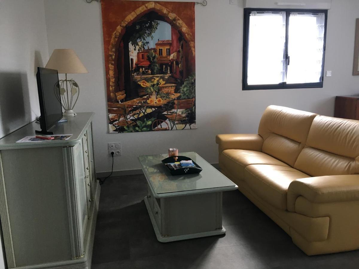 Appartement T2 Independant Dans Maison Pugny-Chatenod Ngoại thất bức ảnh