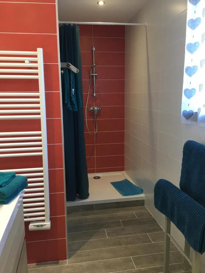 Appartement T2 Independant Dans Maison Pugny-Chatenod Ngoại thất bức ảnh